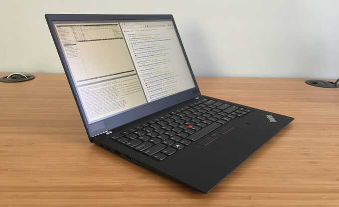 thinkpad x1 carbon running openbsd on desk